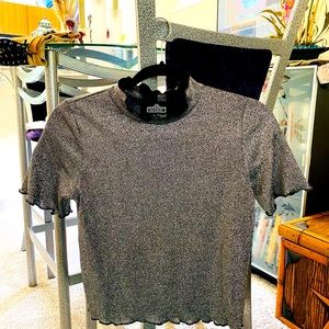 Brand New/Never Worn Very Cute 💖 Sparkly Top!! 🩶